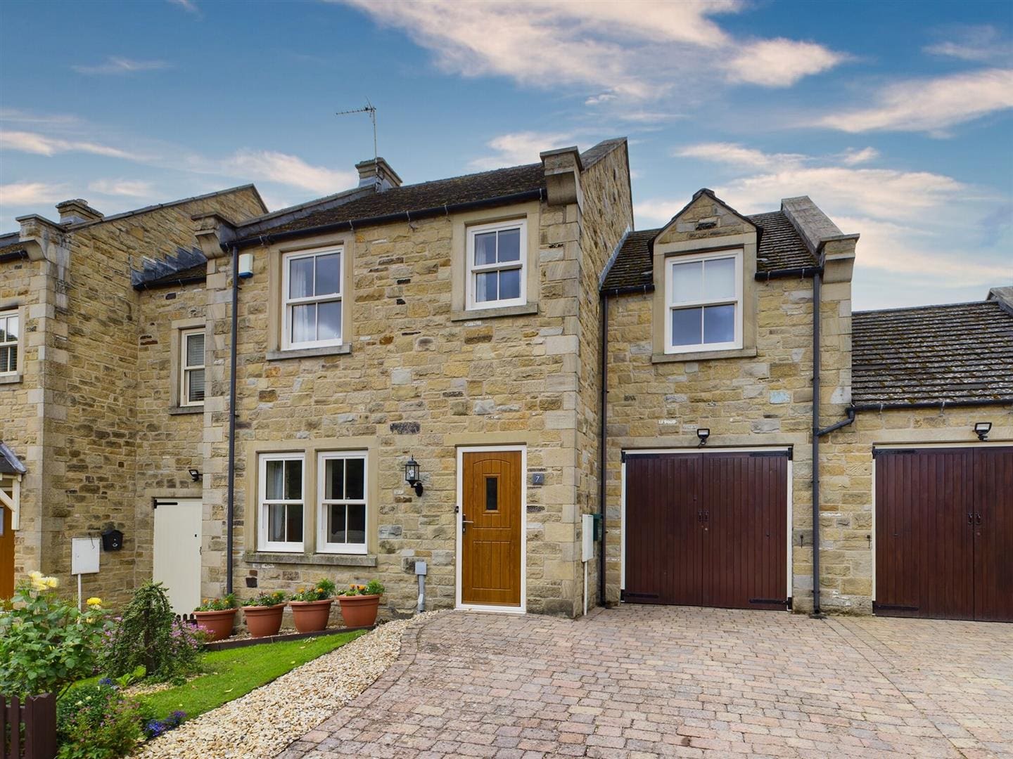 Beckwood, Spennithorne, Leyburn | GSC Grays | Rural Land & Property ...